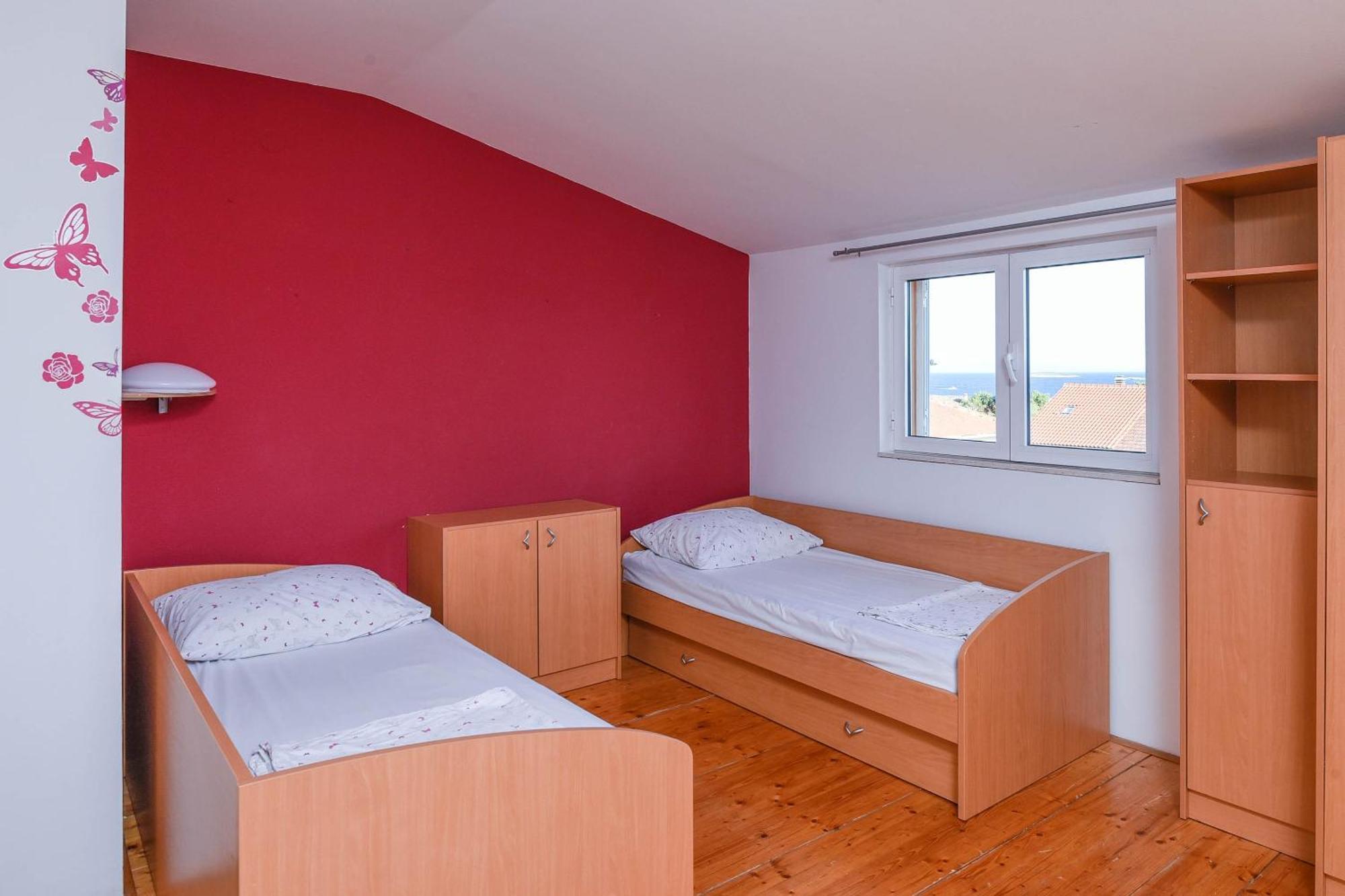 Apartments Karla أوروبيتش الغرفة الصورة