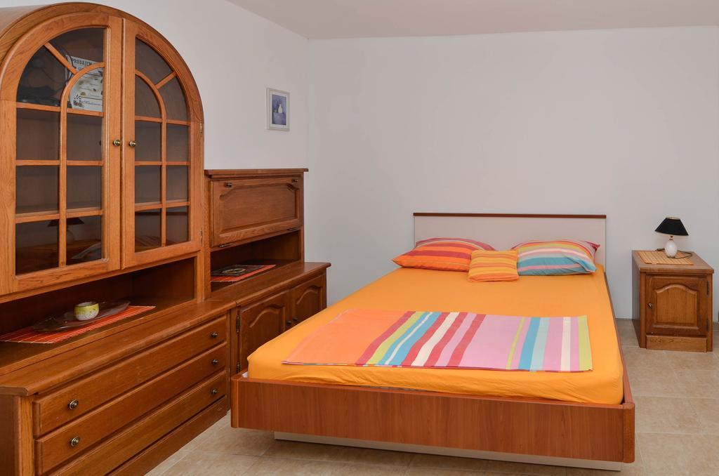 Apartments Karla أوروبيتش الغرفة الصورة