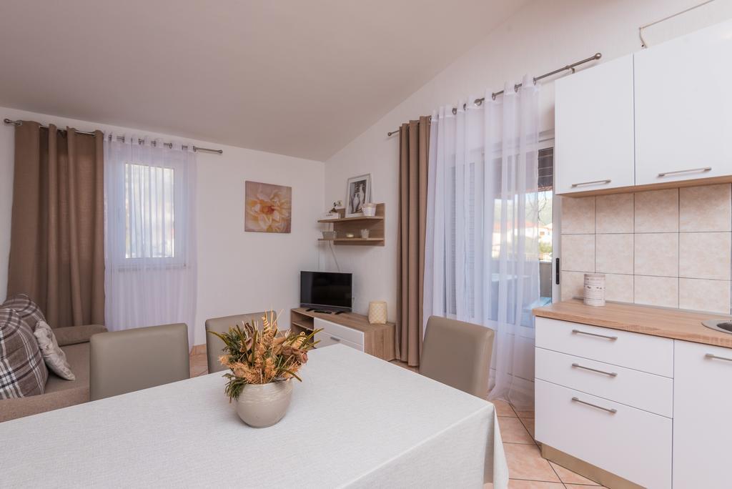 Apartments Karla أوروبيتش المظهر الخارجي الصورة